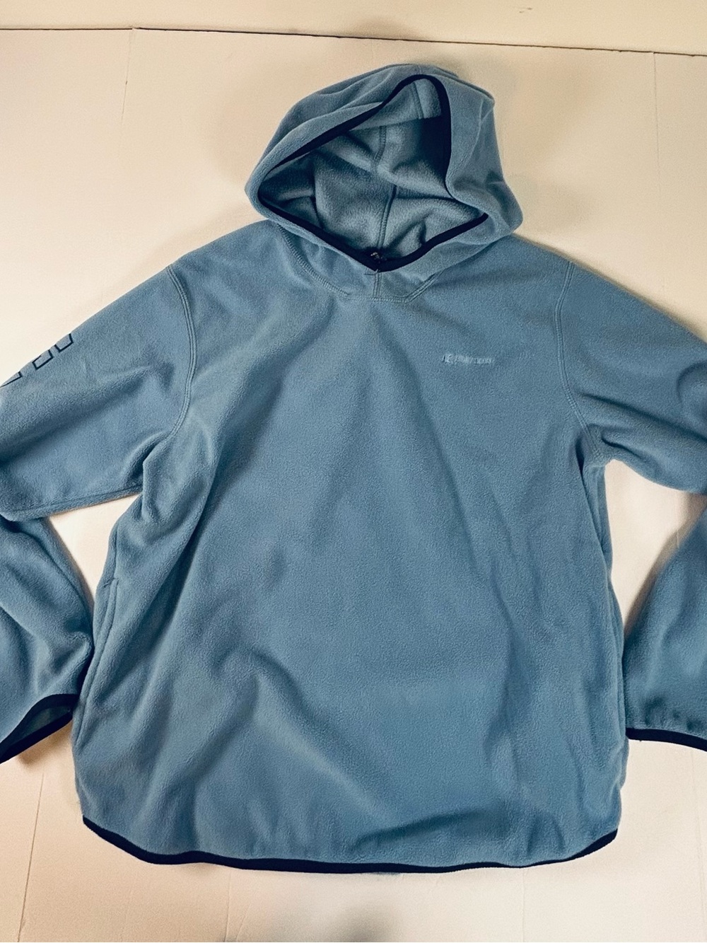 American Eagle Outfitters Blue Hooded Fleece Pullover with Navy Trim